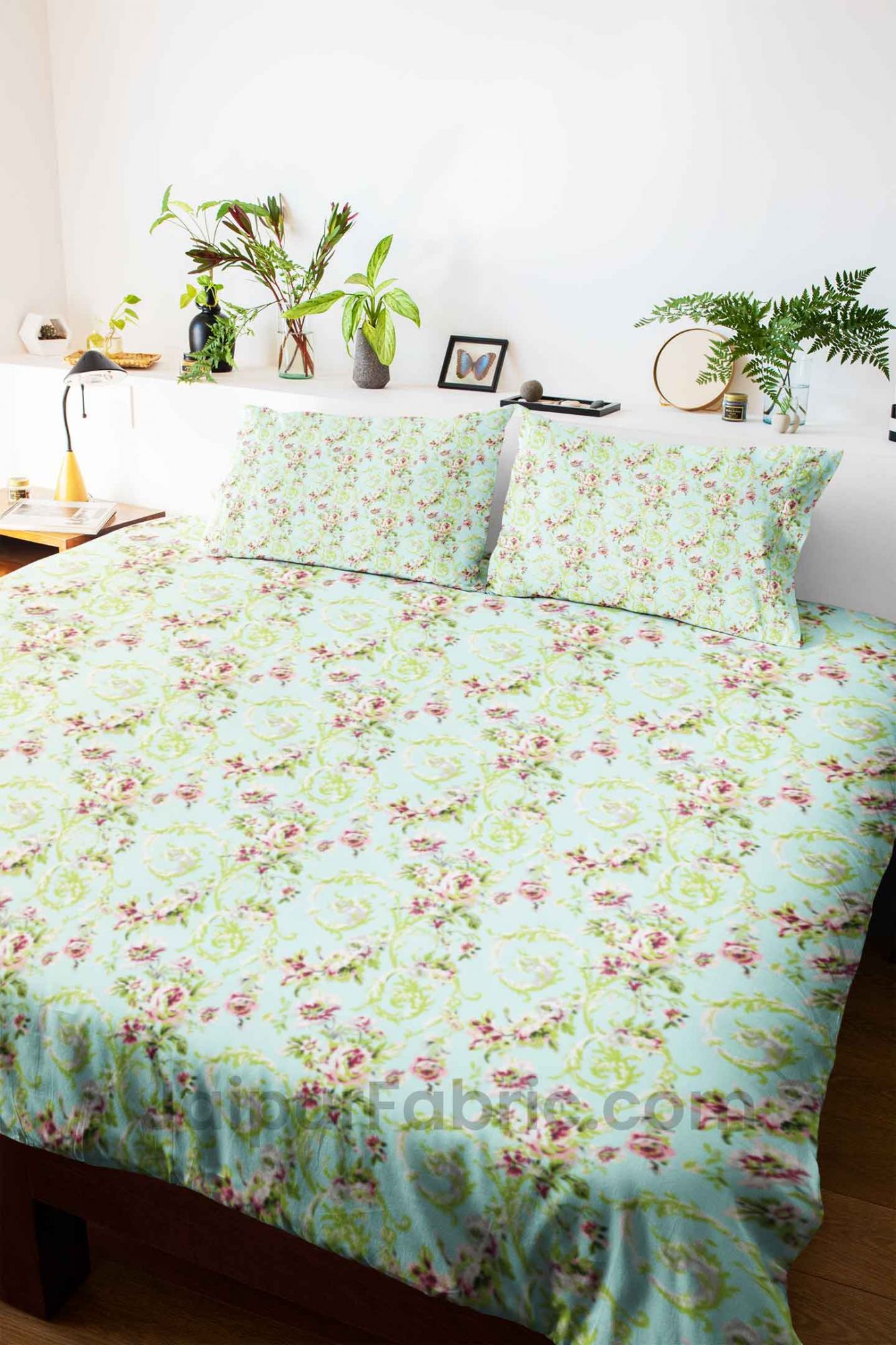 Miniflora Green King Size Bedsheet With 2 Pillow Covers