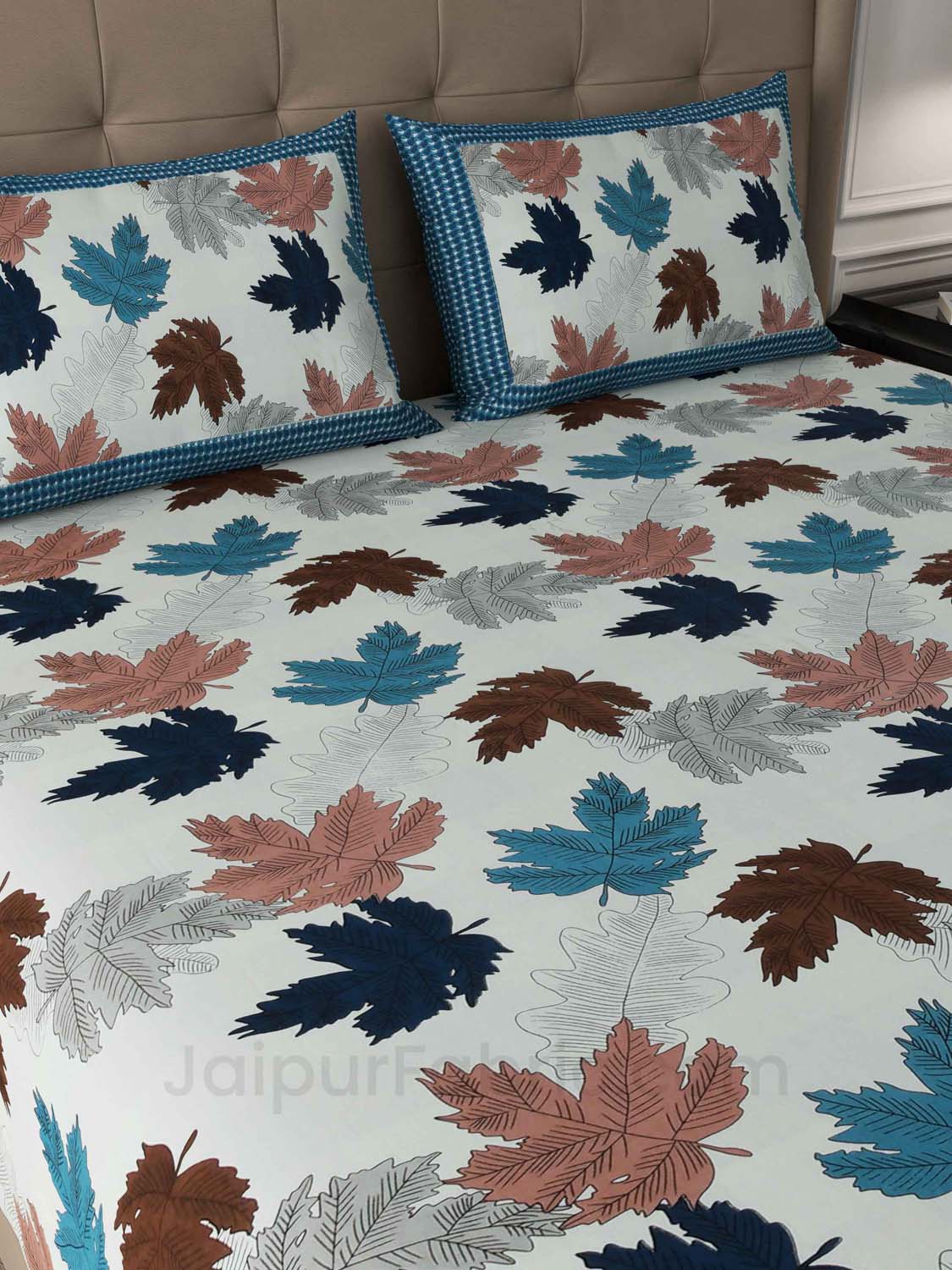 Maple Multicolor Cotton King Size Double Bedsheet