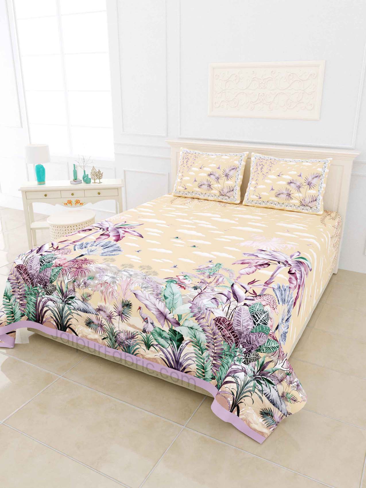 Cyperus Cream Digital Print Luxury Cotton King Size Bedsheet