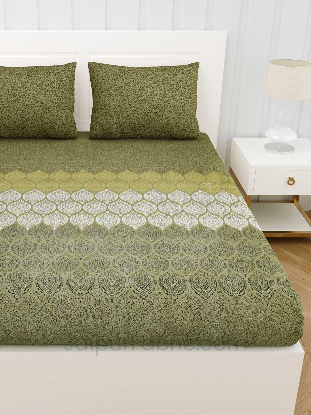 Dreamy Green Premium Cotton King Size BedSheet