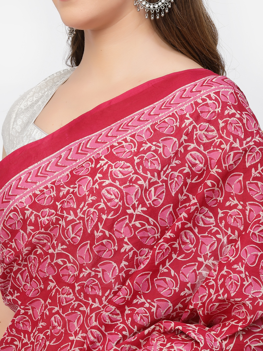 Women's Cotton Floral Printed Saree with Unstitched Blouse