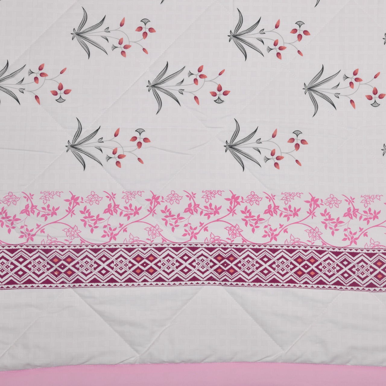 Iconic Iris Pink Cotton Quilted Bedcover Comforter Blanket